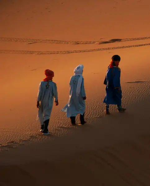 Guided walking tour on the sand dunes